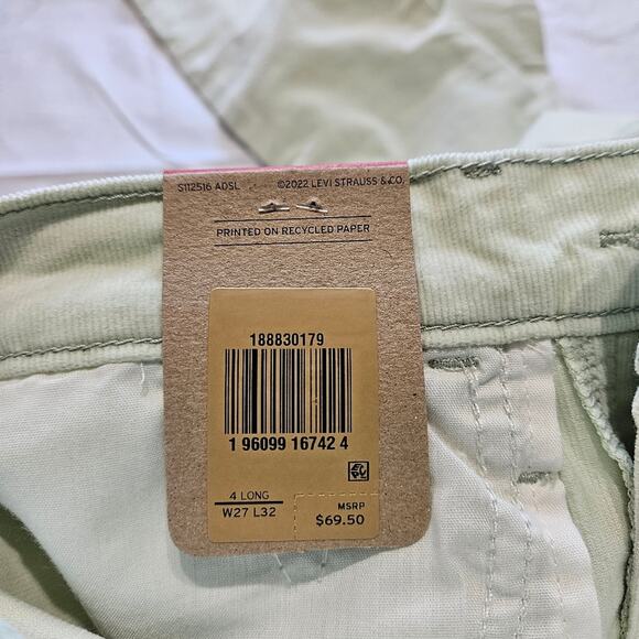Levi's Women's 724 Corduroy High Rise Slim Straight Light Green Pants Long 4/27 - Picture 4 of 9